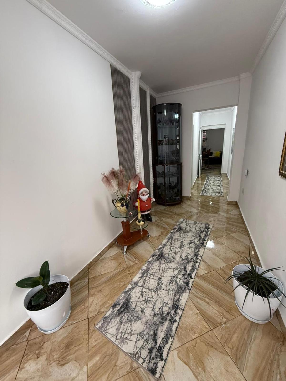 Guesthouse Albi Berat Zewnętrze zdjęcie